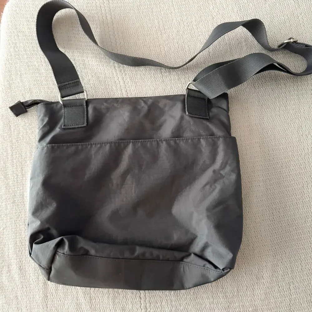 Baggalini Grey Anywhere Square Crossbody Bag Travel Versatile